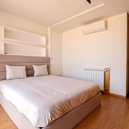 Ribeira Riverhouse - City Centre Duplex With Terrace Viana do Castelo Bagian luar foto