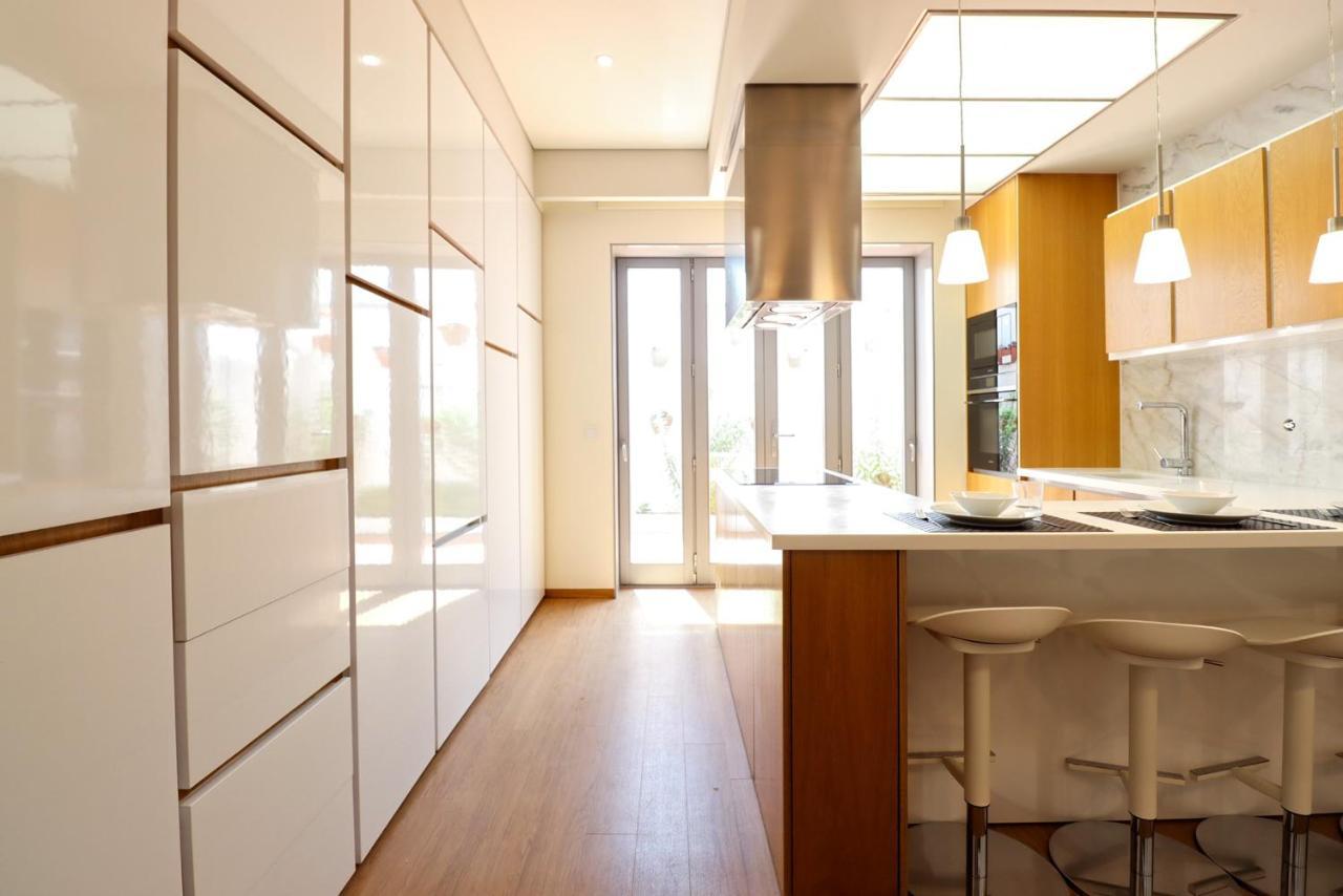 Ribeira Riverhouse - City Centre Duplex With Terrace Viana do Castelo Bagian luar foto