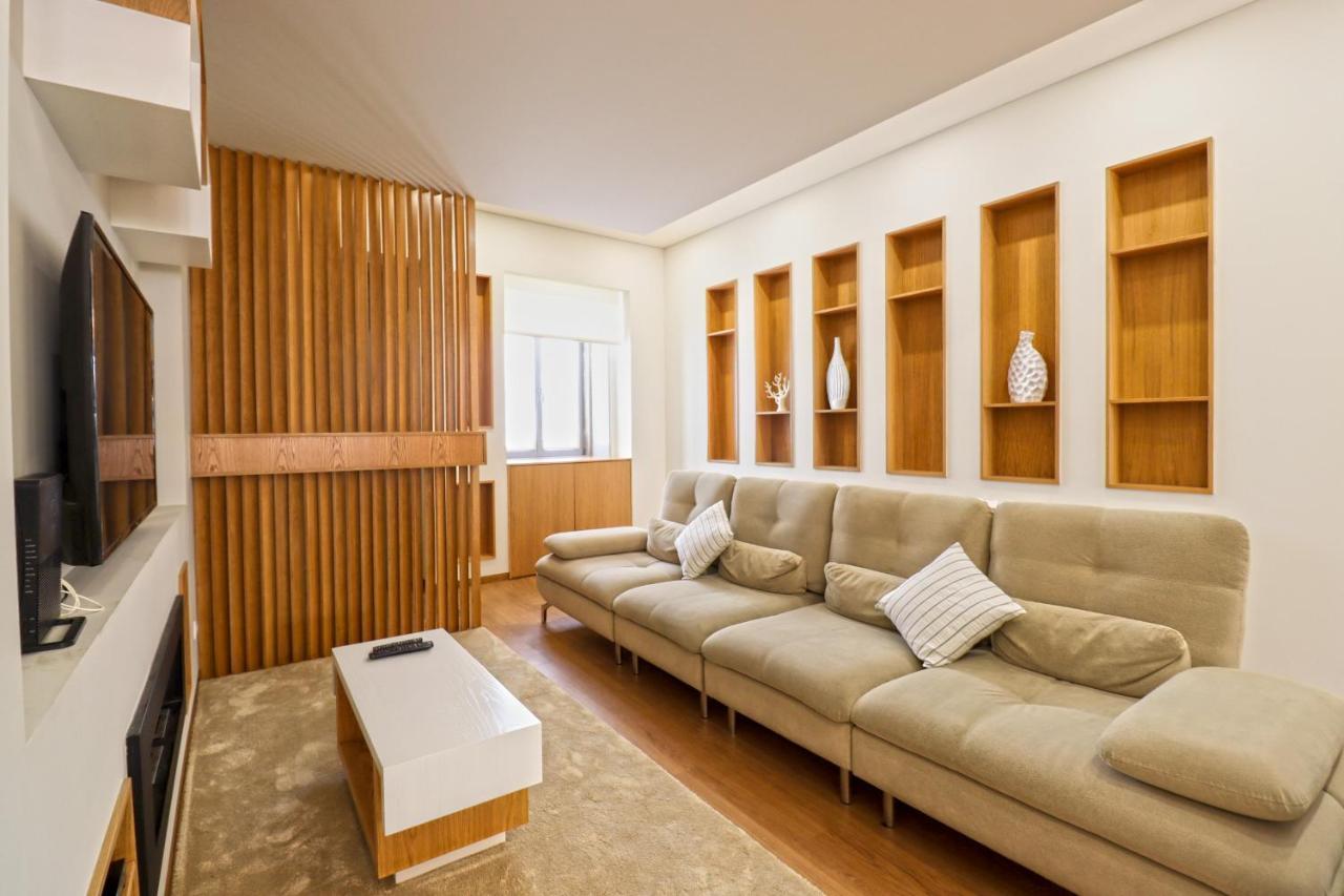 Ribeira Riverhouse - City Centre Duplex With Terrace Viana do Castelo Bagian luar foto