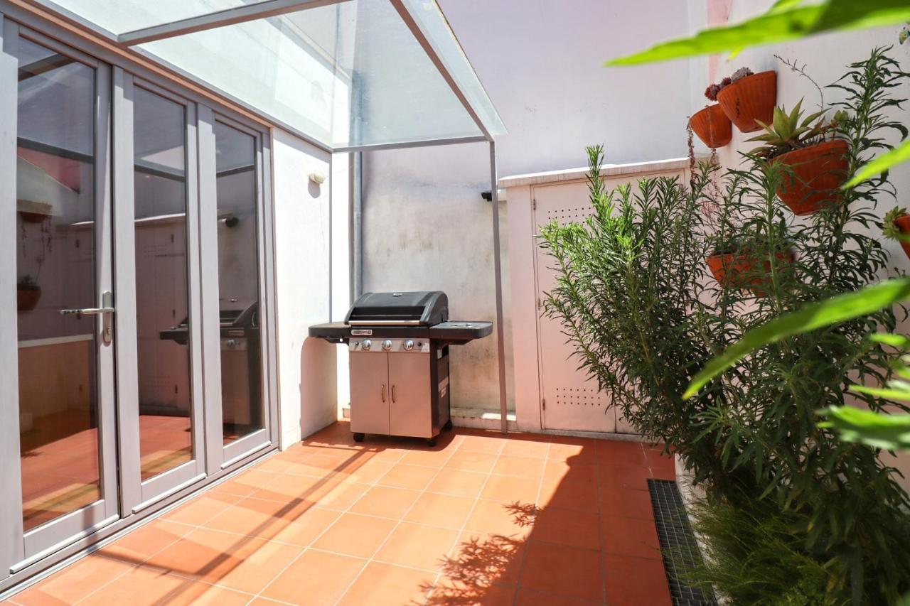 Ribeira Riverhouse - City Centre Duplex With Terrace Viana do Castelo Bagian luar foto